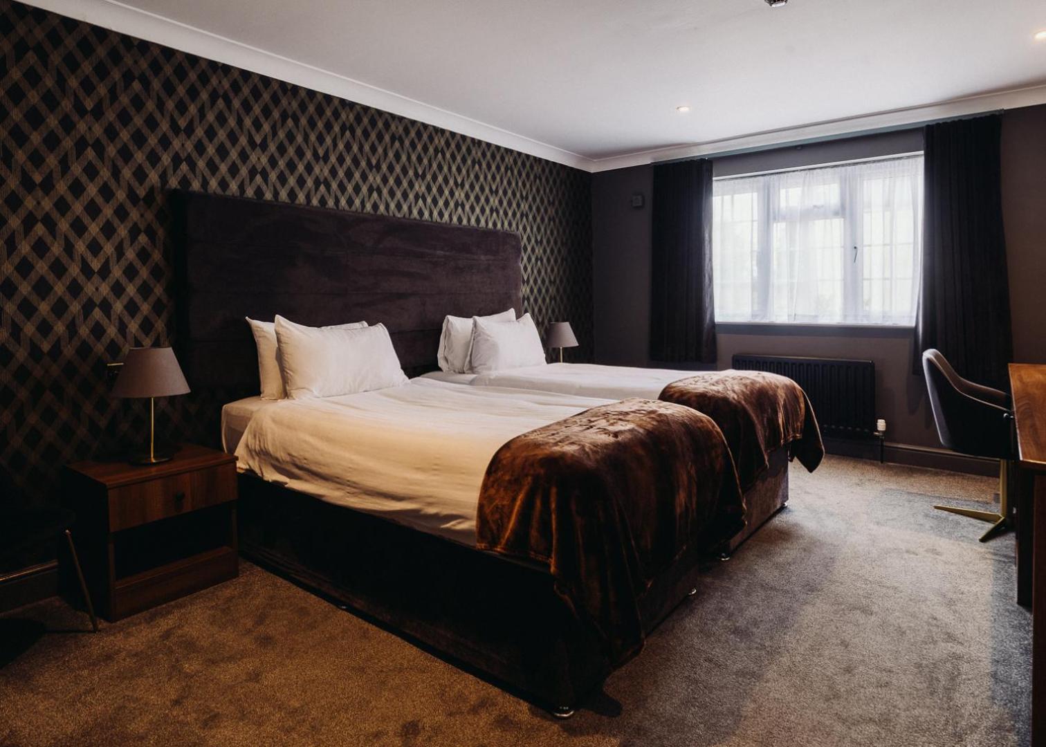 The Chesterton Hotel Bicester Ngoại thất bức ảnh